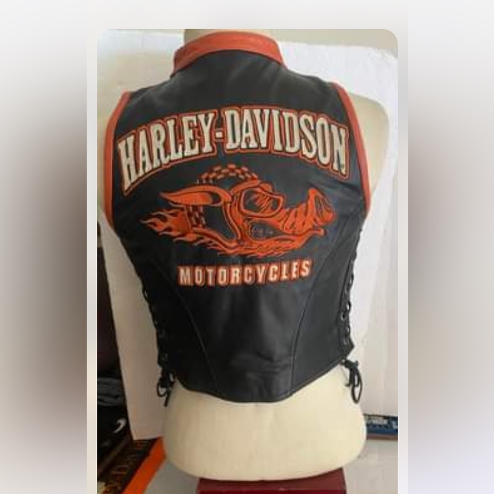 Harley Davidson Ladies Medium Toad Hog Vintage Vest